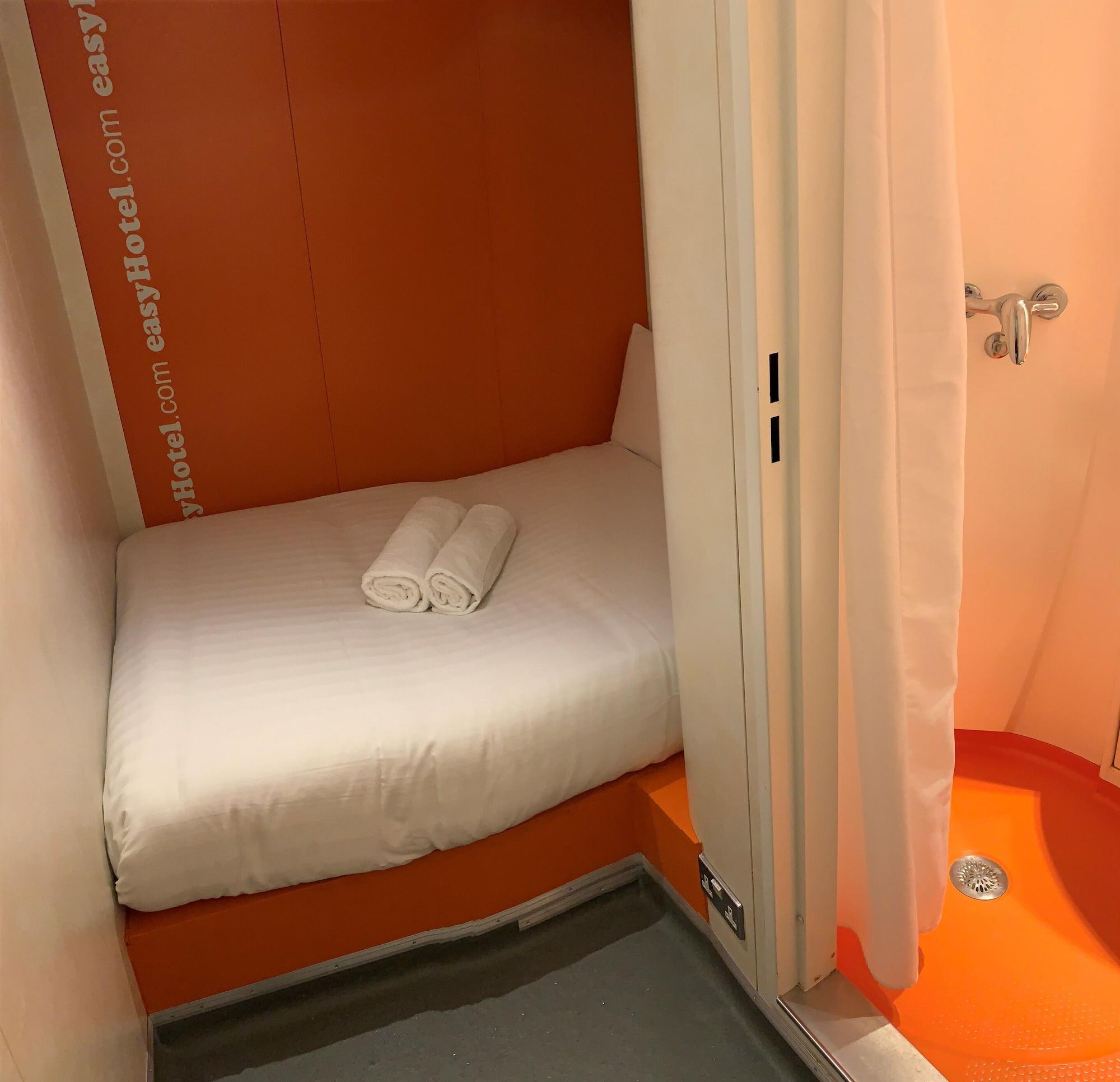 Easyhotel South Kensington London Luaran gambar