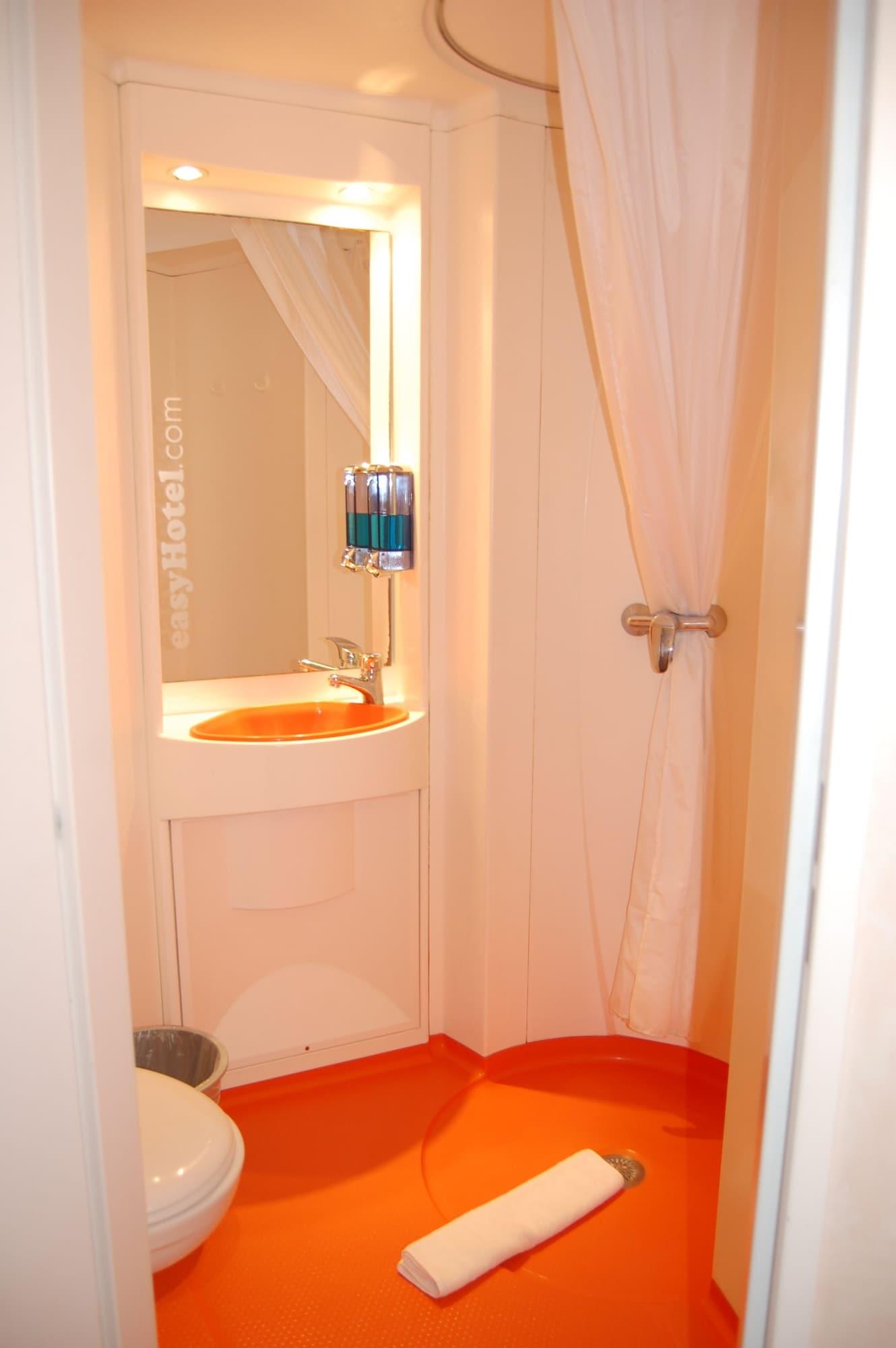 Easyhotel South Kensington London Luaran gambar