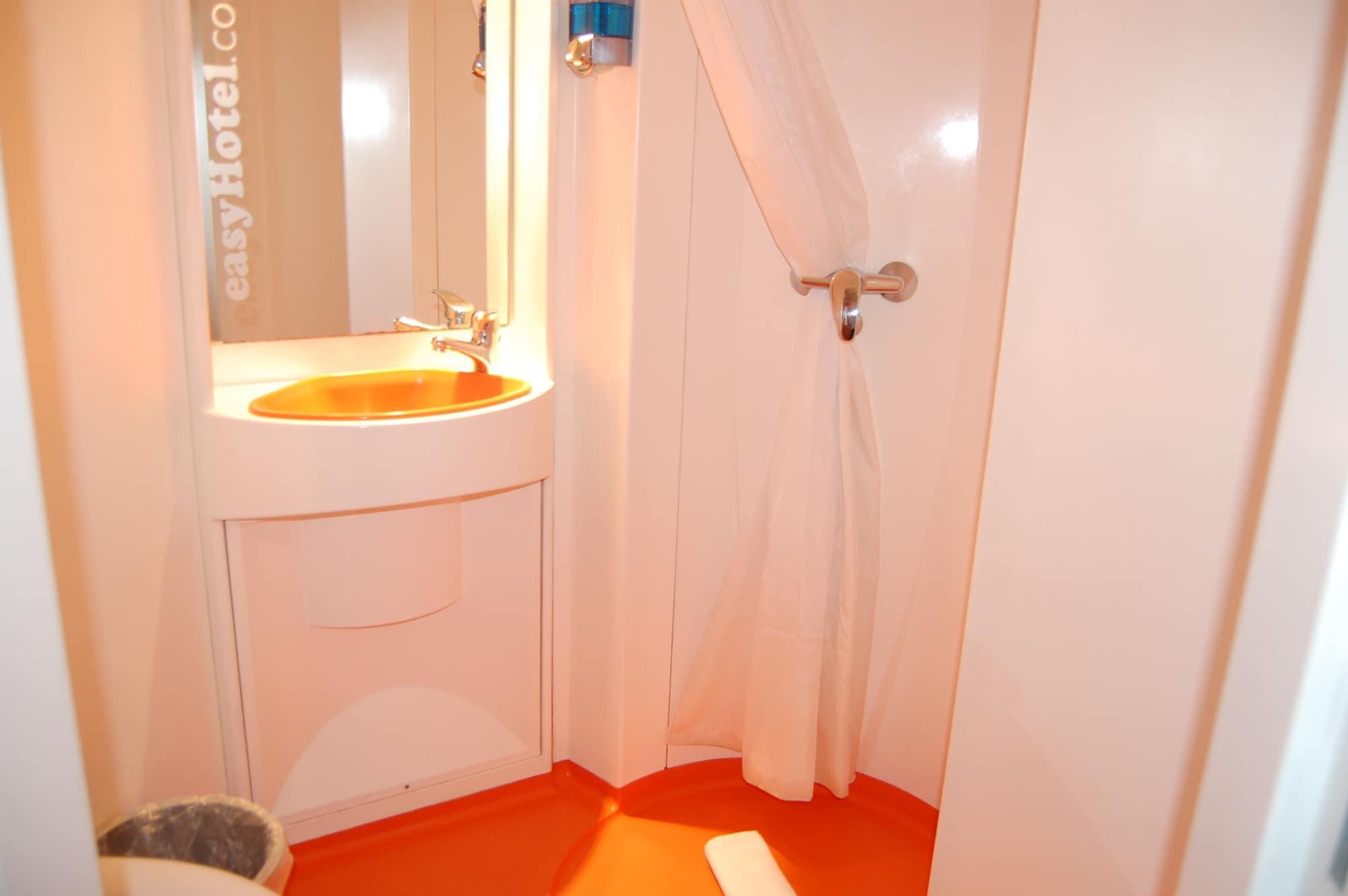 Easyhotel South Kensington London Luaran gambar